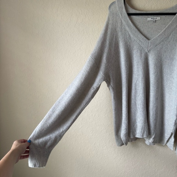 Madewell | Women's Bartlett V-Neck Pullover Sweater Coziest Yarn Heather Smoke L - Picture 5 of 11
